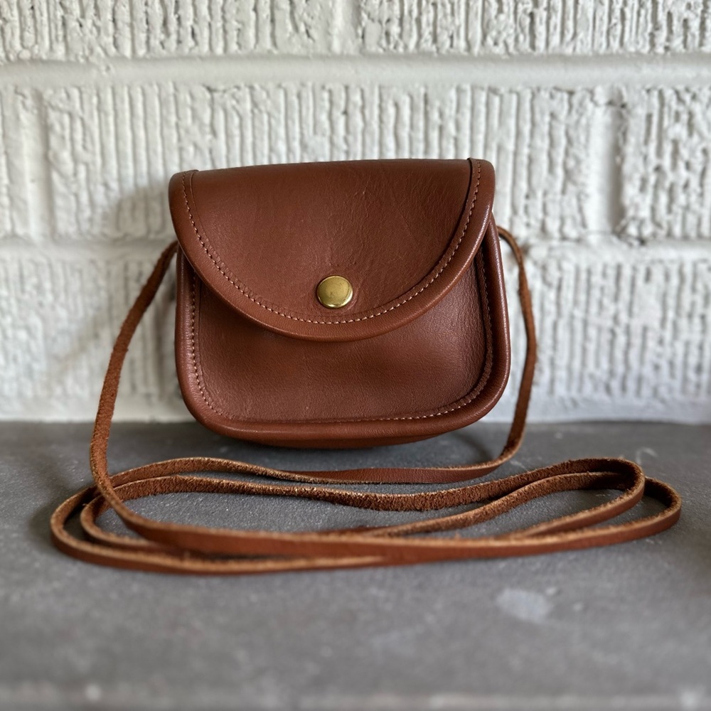 Vintage mini cognac leather bag 4”x 5” 23” strap drop